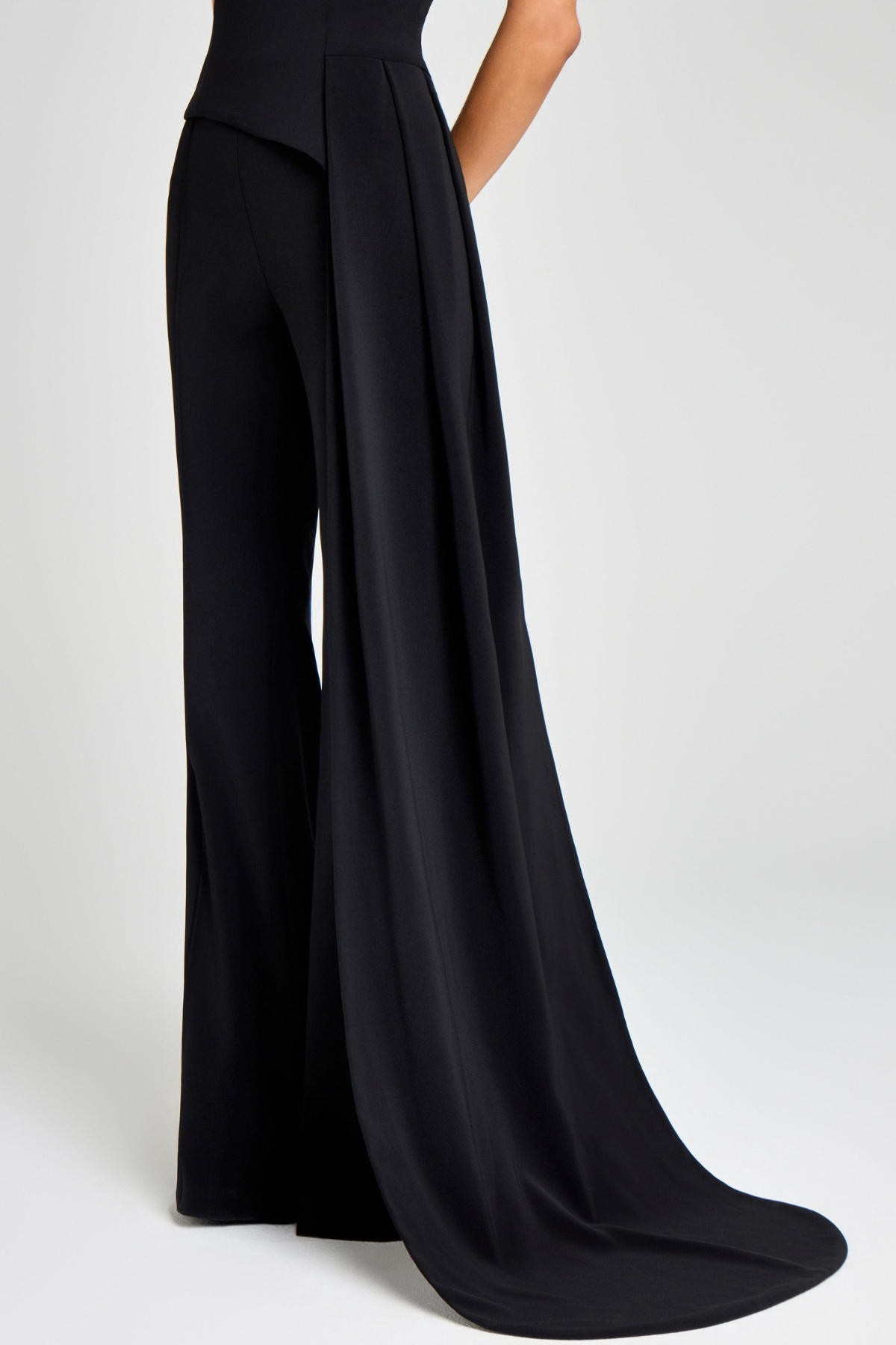 Aro Sculpted High Neck Pants Set - Black